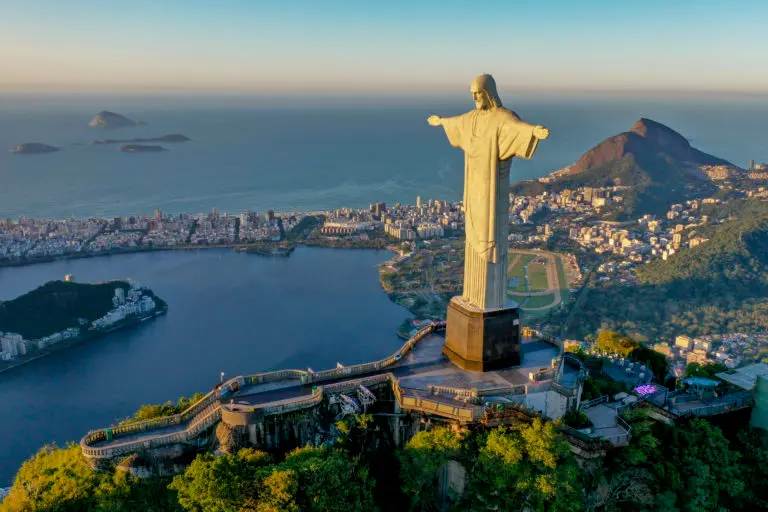 Passeio com ingresso cristo redentor e bondinho pao de acucar um dia completo